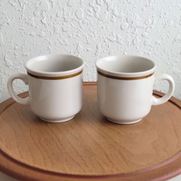 Other - VINTAGE ✨️ Mountain Wood Collection Mugs (2)